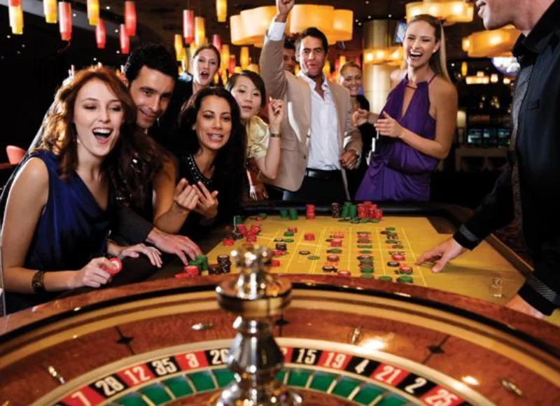 Nhiều du khách nước ngoài thích đến Casino Hồ Tràm để giải trí